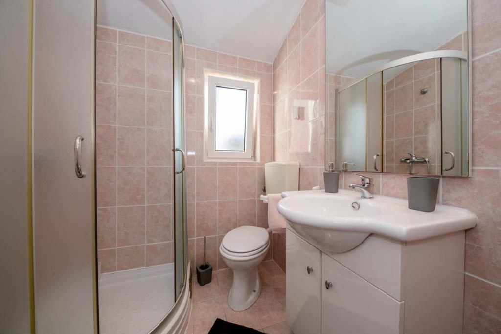 Apartmani Luka Banjol Εξωτερικό φωτογραφία