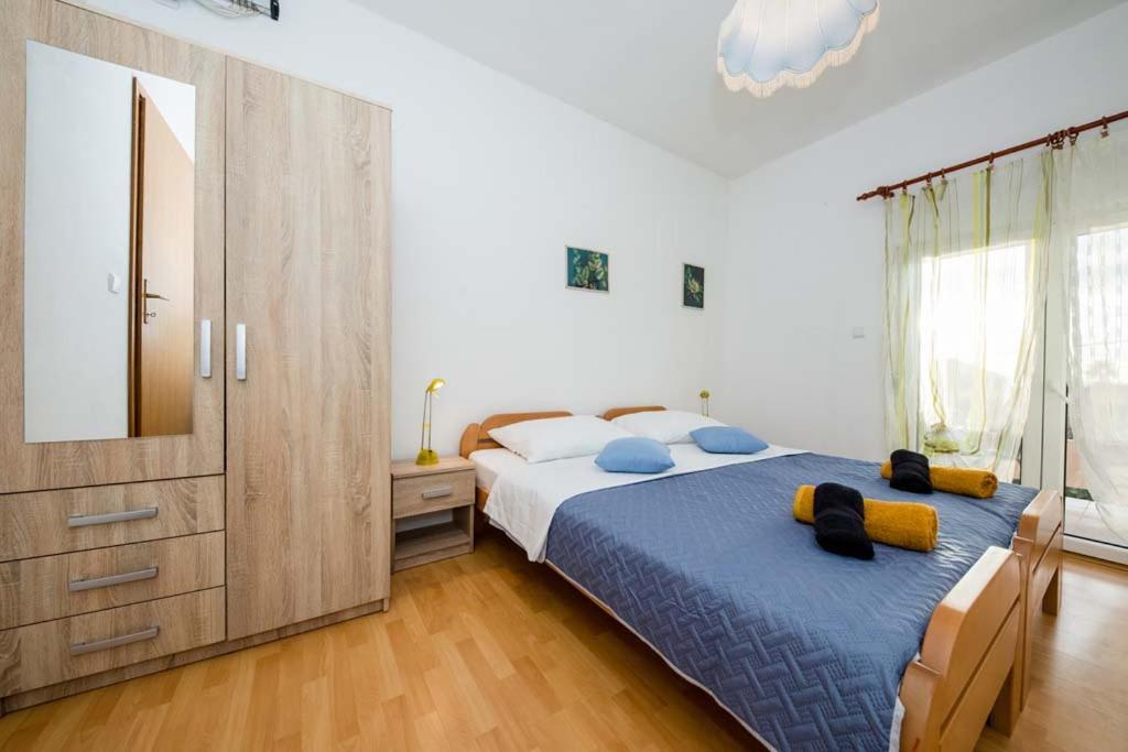 Apartmani Luka Banjol Εξωτερικό φωτογραφία