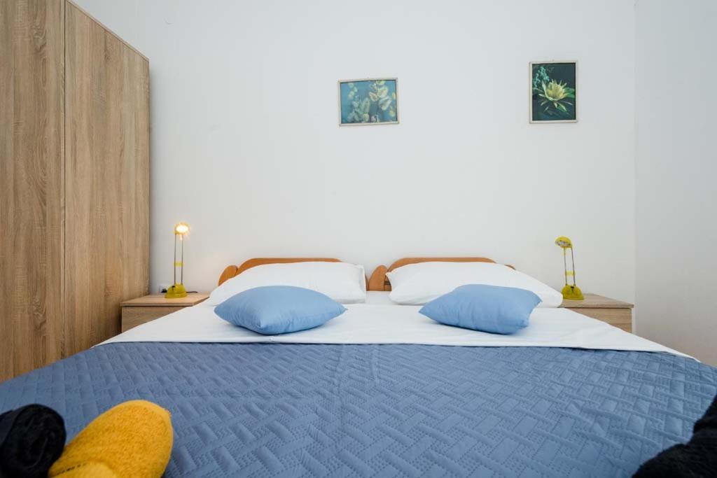 Apartmani Luka Banjol Εξωτερικό φωτογραφία