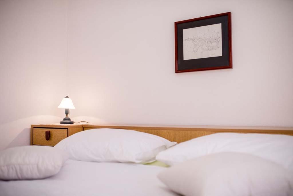 Apartmani Luka Banjol Εξωτερικό φωτογραφία
