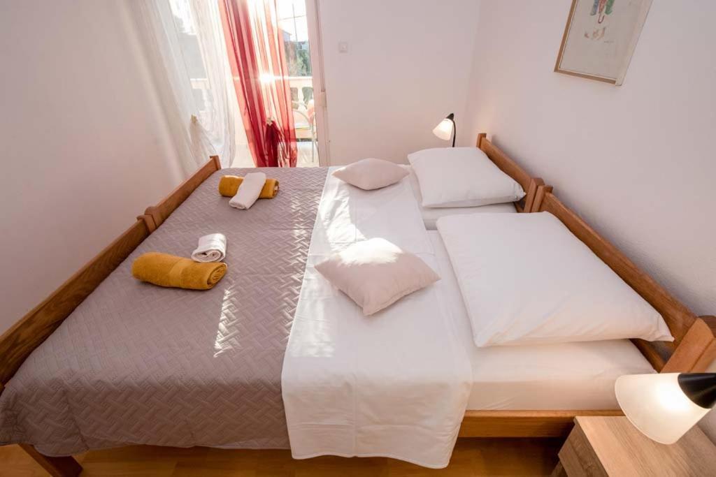 Apartmani Luka Banjol Εξωτερικό φωτογραφία