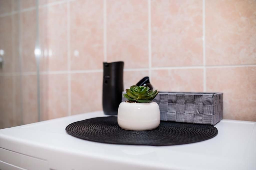 Apartmani Luka Banjol Εξωτερικό φωτογραφία